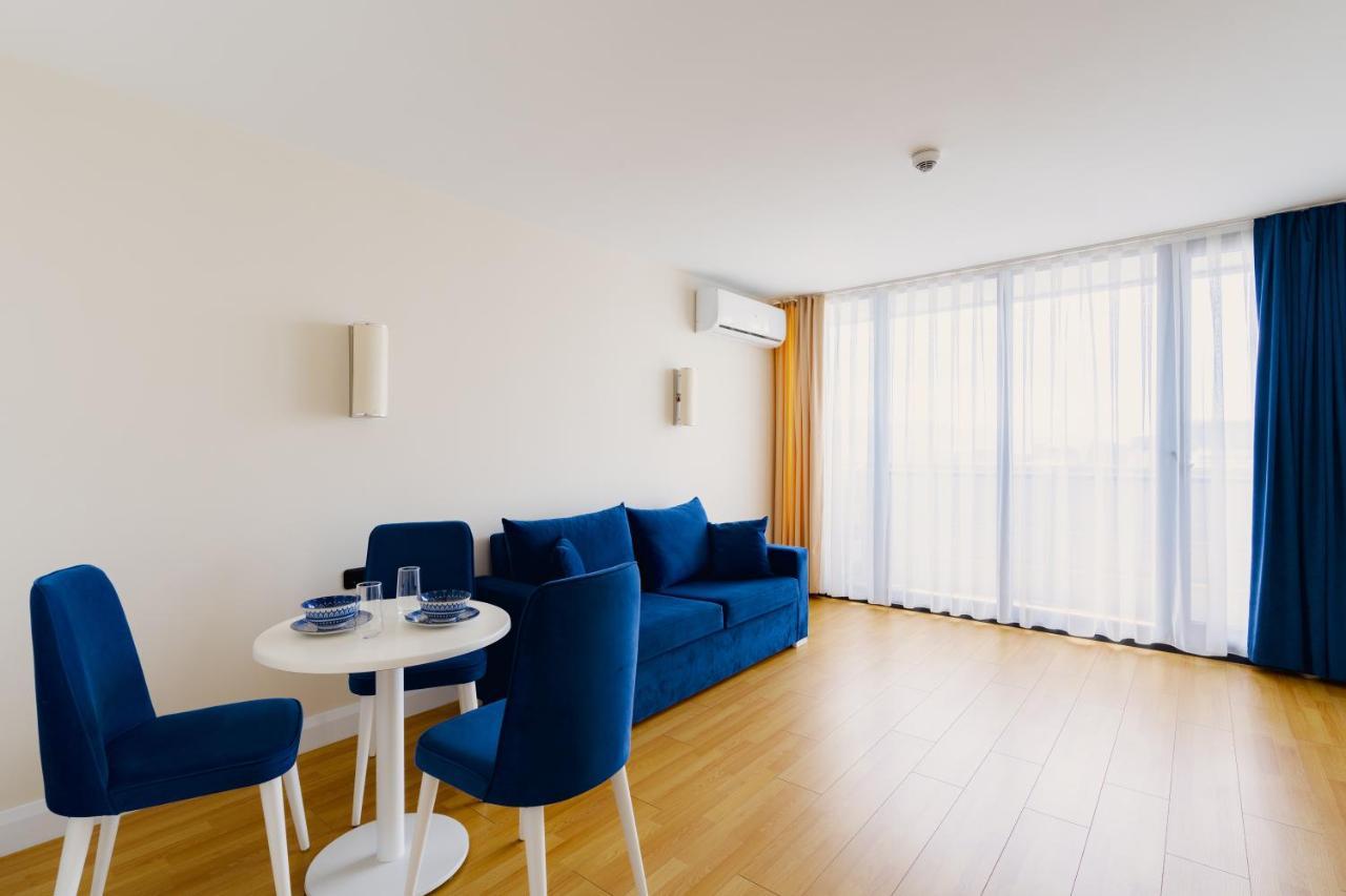 Gc Apartments Batoemi Buitenkant foto