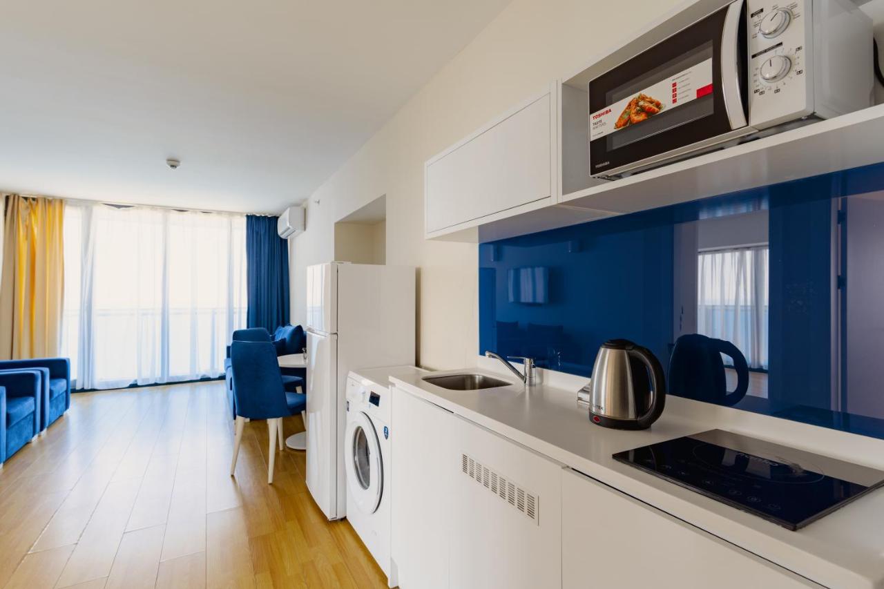 Gc Apartments Batoemi Buitenkant foto